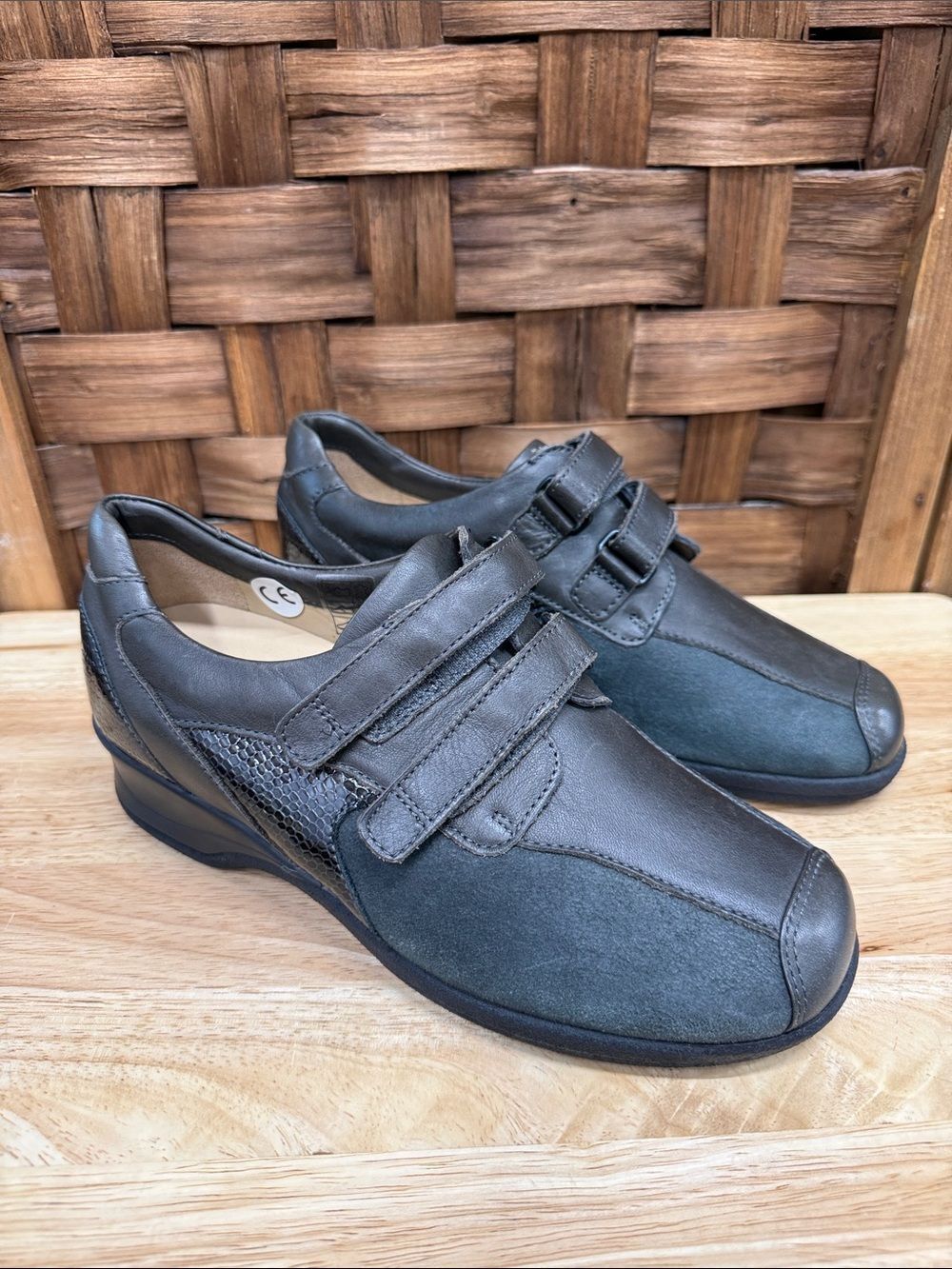 Women's Comfort Slip-On Loafer in Charcoal Gray